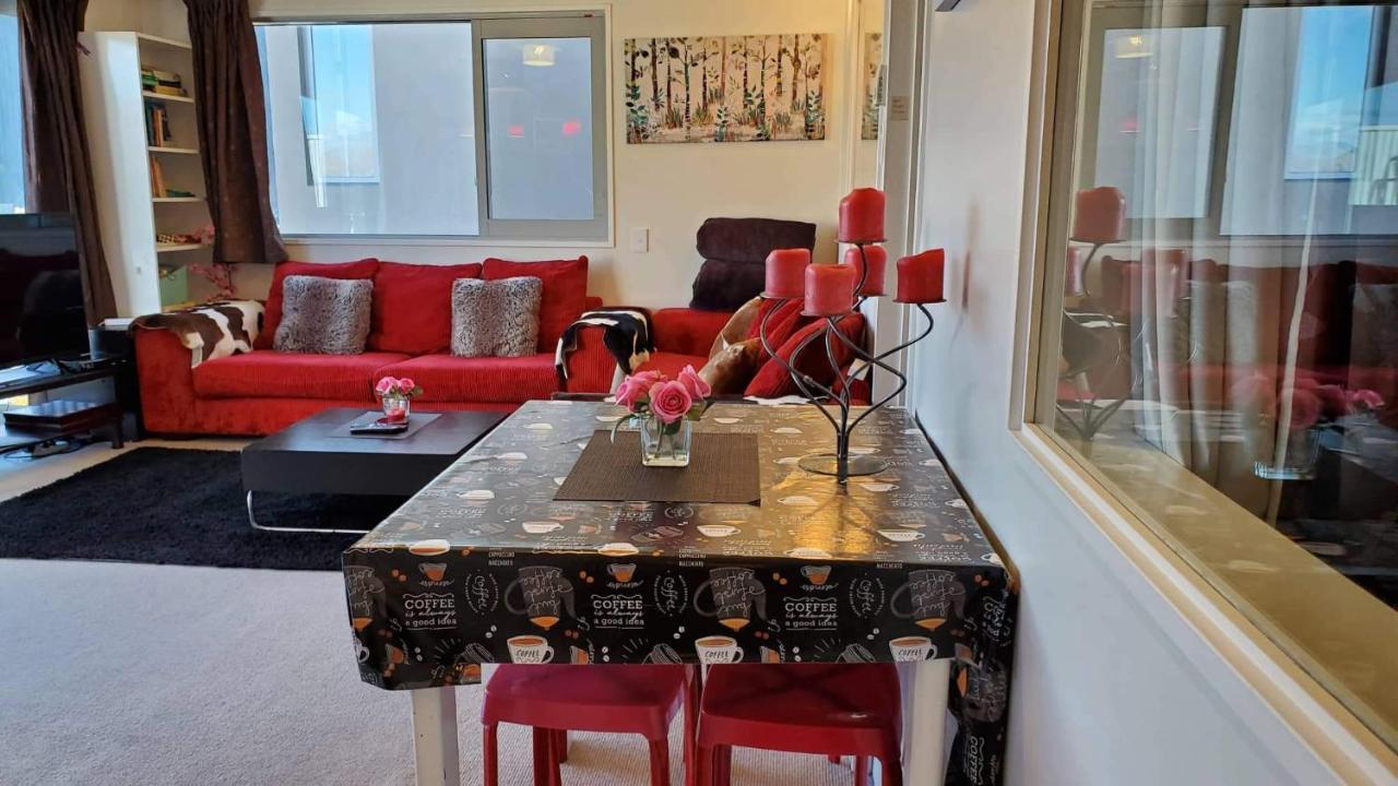 Central Lakeview Apartment With Amazing Rooftop 镇上湖景三室套房 Queenstown Eksteriør billede