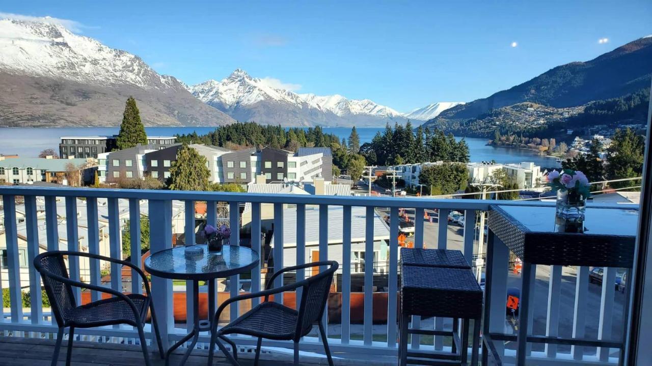 Central Lakeview Apartment With Amazing Rooftop 镇上湖景三室套房 Queenstown Eksteriør billede