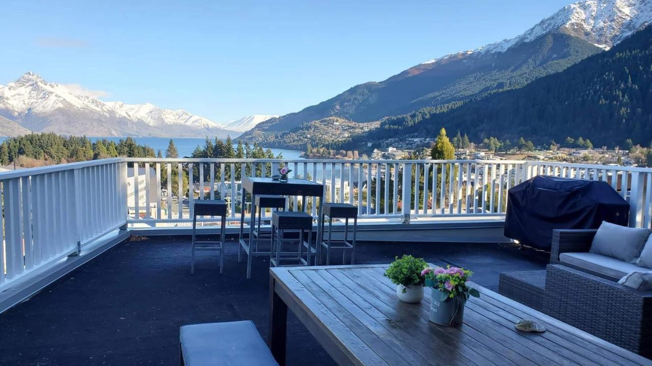 Central Lakeview Apartment With Amazing Rooftop 镇上湖景三室套房 Queenstown Eksteriør billede